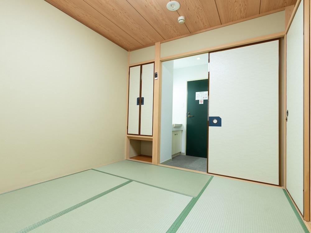 Sakura Ryokan Asakusa Iriya طوكيو المظهر الخارجي الصورة