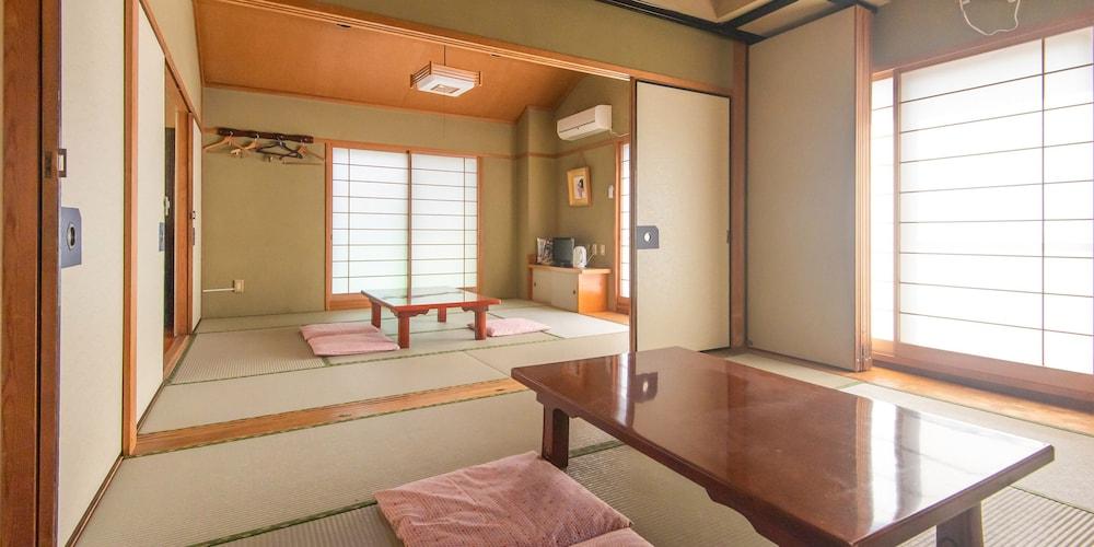 Sakura Ryokan Asakusa Iriya طوكيو المظهر الخارجي الصورة