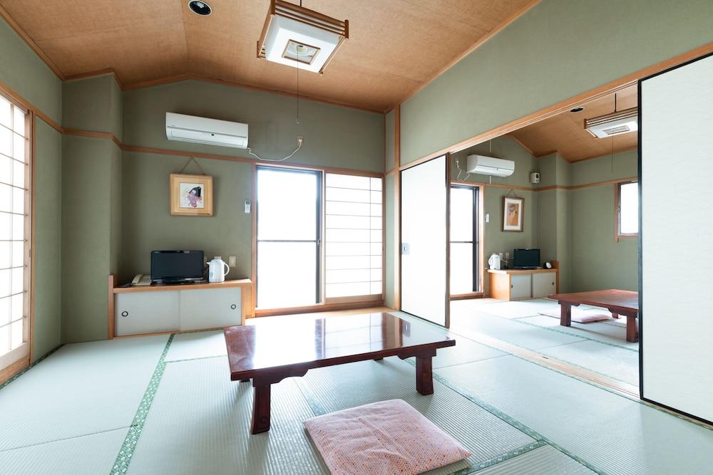 Sakura Ryokan Asakusa Iriya طوكيو المظهر الخارجي الصورة