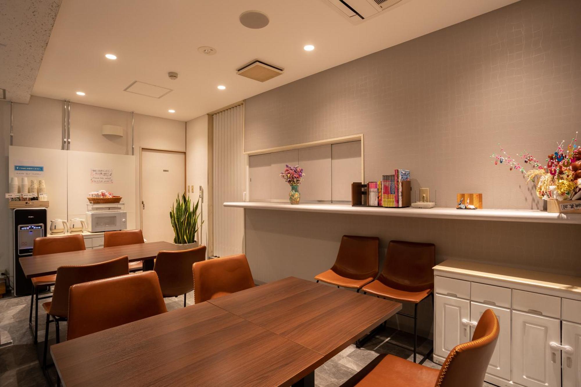 Sakura Ryokan Asakusa Iriya طوكيو المظهر الخارجي الصورة
