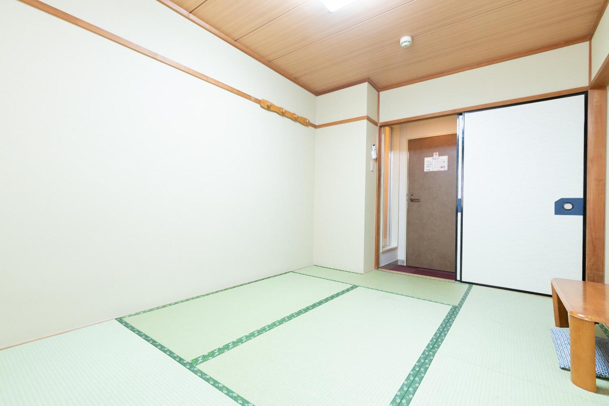 Sakura Ryokan Asakusa Iriya طوكيو المظهر الخارجي الصورة