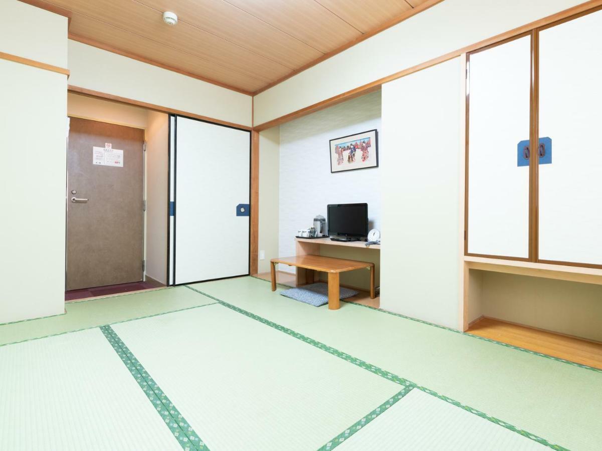 Sakura Ryokan Asakusa Iriya طوكيو المظهر الخارجي الصورة